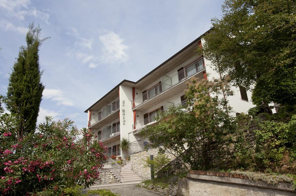 Residence Le Balze Malcesine Exteriör bild