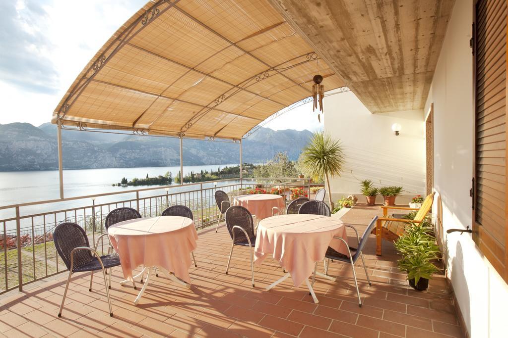 Residence Le Balze Malcesine Exteriör bild