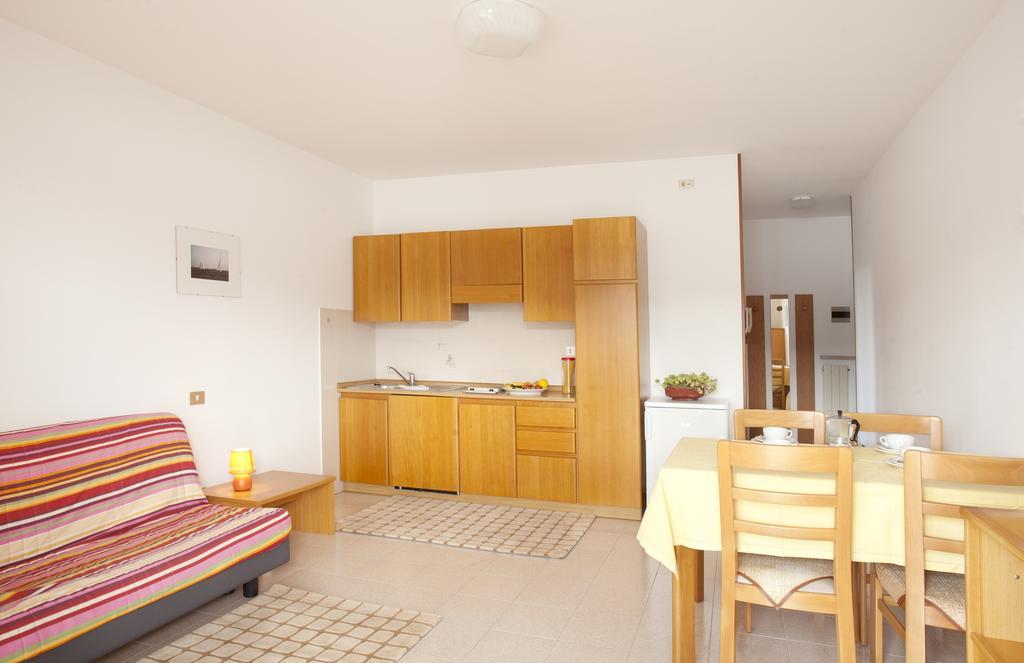 Residence Le Balze Malcesine Rum bild