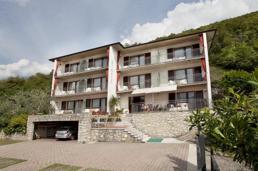 Residence Le Balze Malcesine Exteriör bild